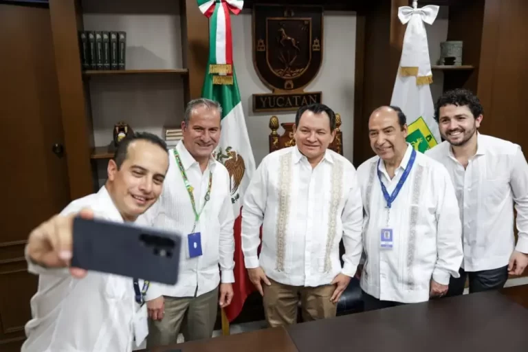 3-huacho_16-at-4.01.04-PM-1