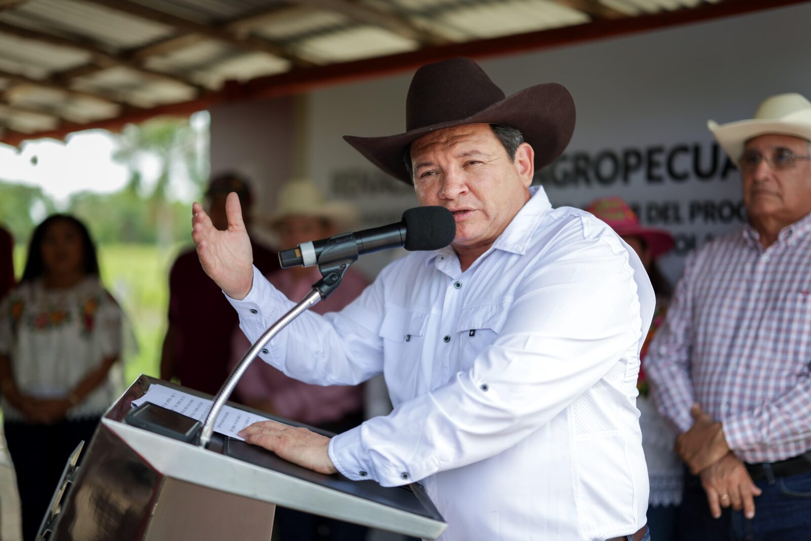 WhatsApp-Image-2025-07-26-at-12.23.56-PM-1600x1067