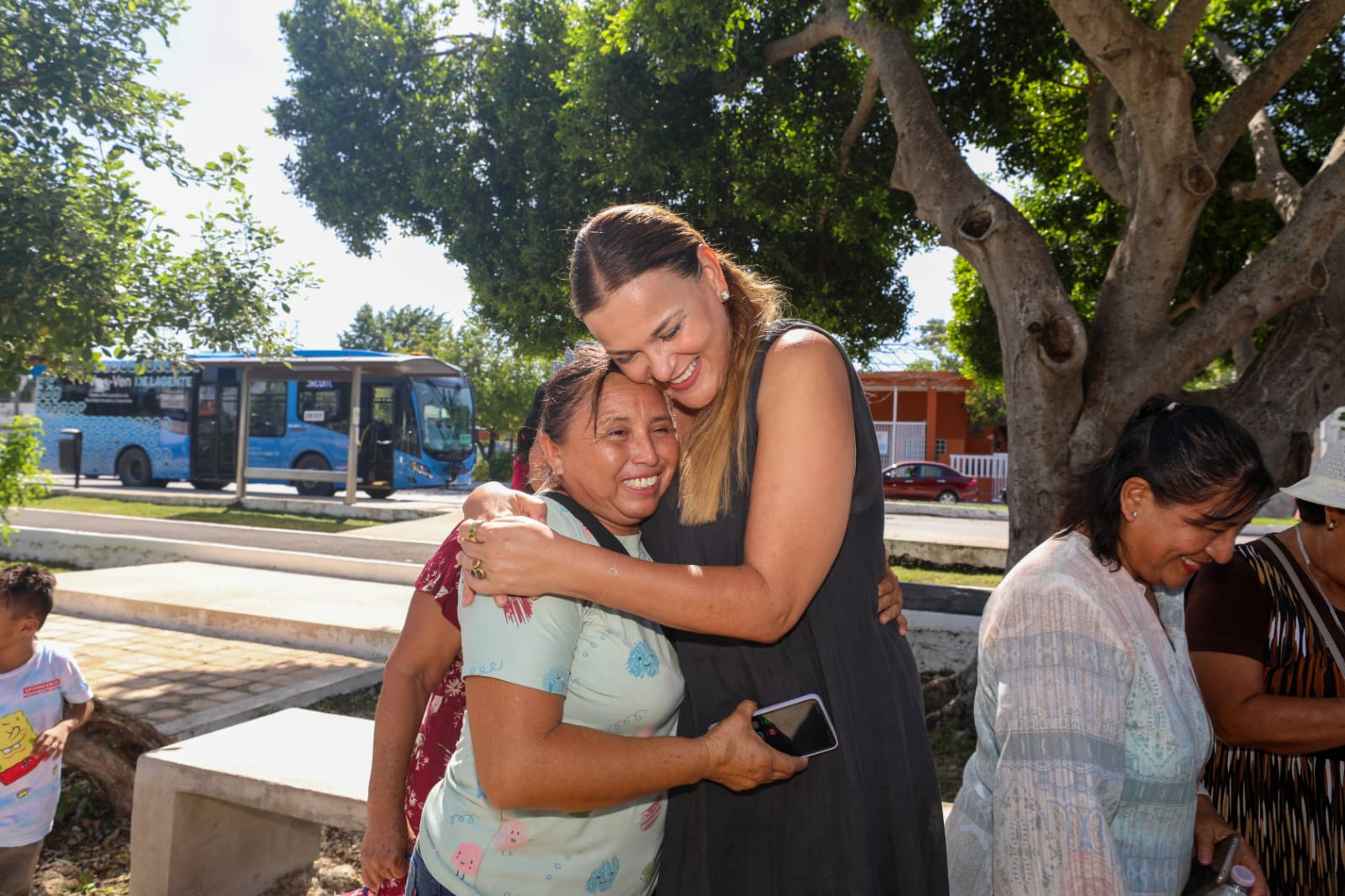 c43e9b06-3de4-41ec-9a4c-22a390c3a5bd