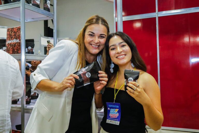 4e818e32-8a0f-4245-a1d6-942a0afa7c9f